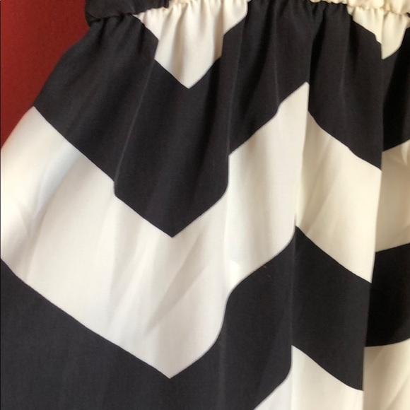 black and white dress - Picture 2 of 5